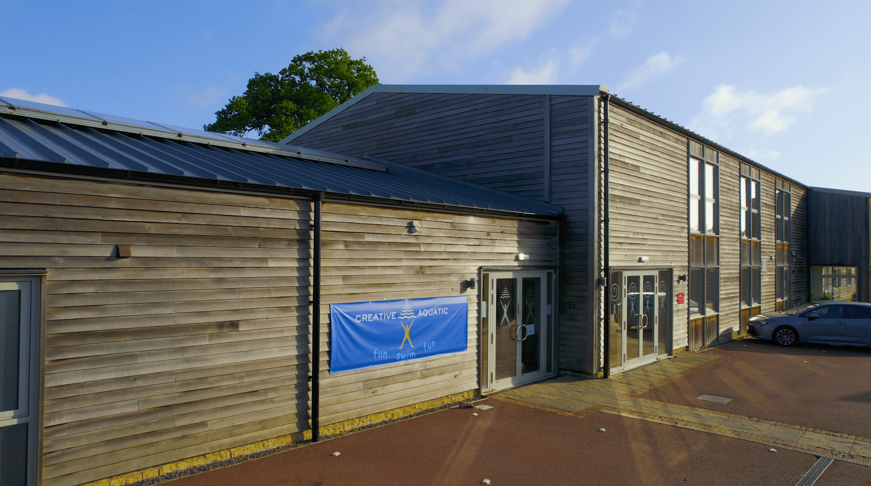 Creative Aquatic building exterior